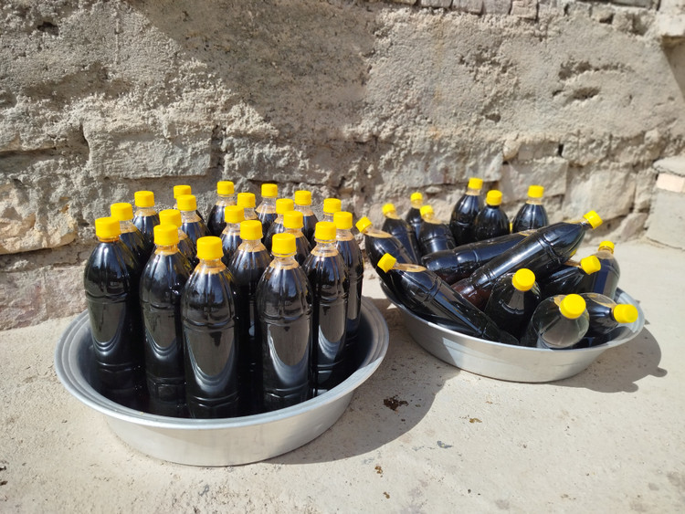 شیره انگور سنتی و اصل ( دوشاب)